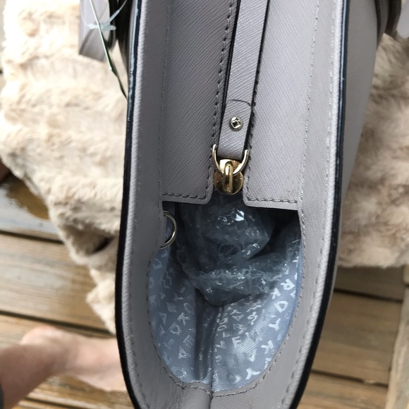 NWT Kate Spade Newbury Lane cityscape - Picture 6 of 11